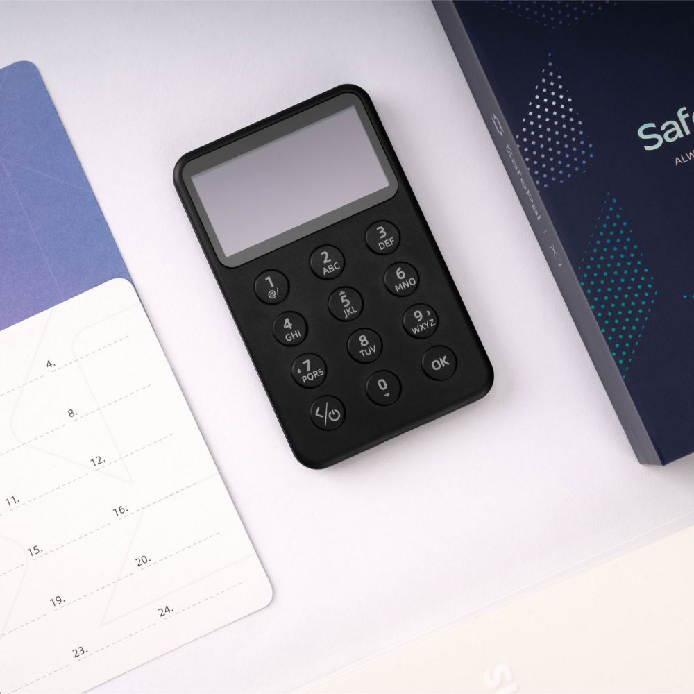 SafePal X1