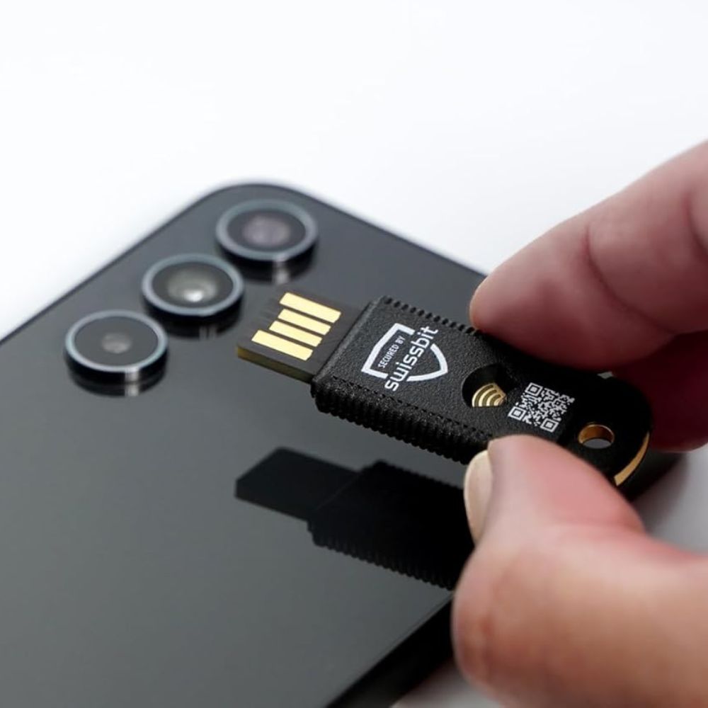 Swissbit iShield Key FIDO2